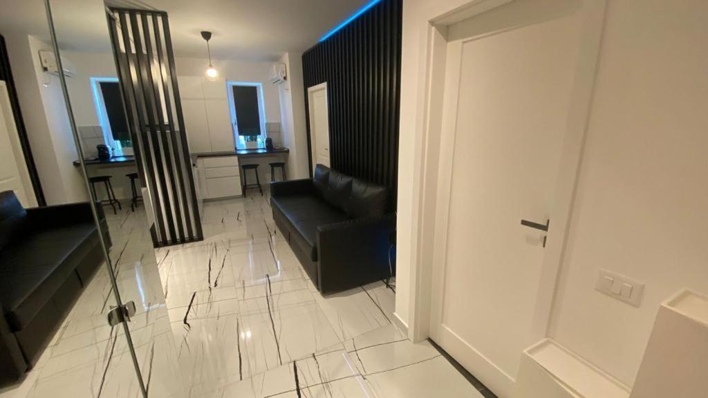 Q Luxury Apartment - Palas Center Iasi Exterior foto